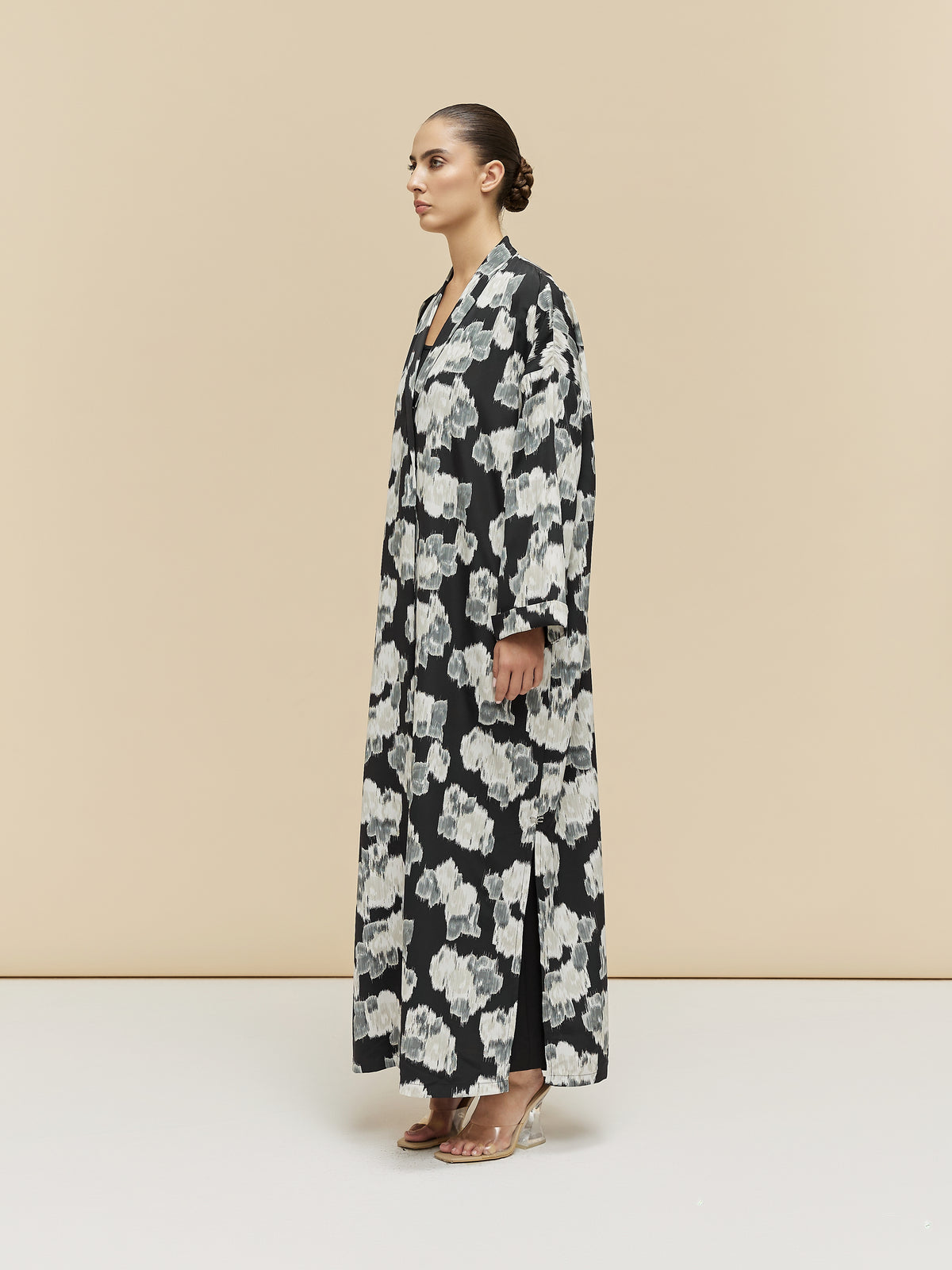 ELARIA - FLORAL - BLACK BEIGE