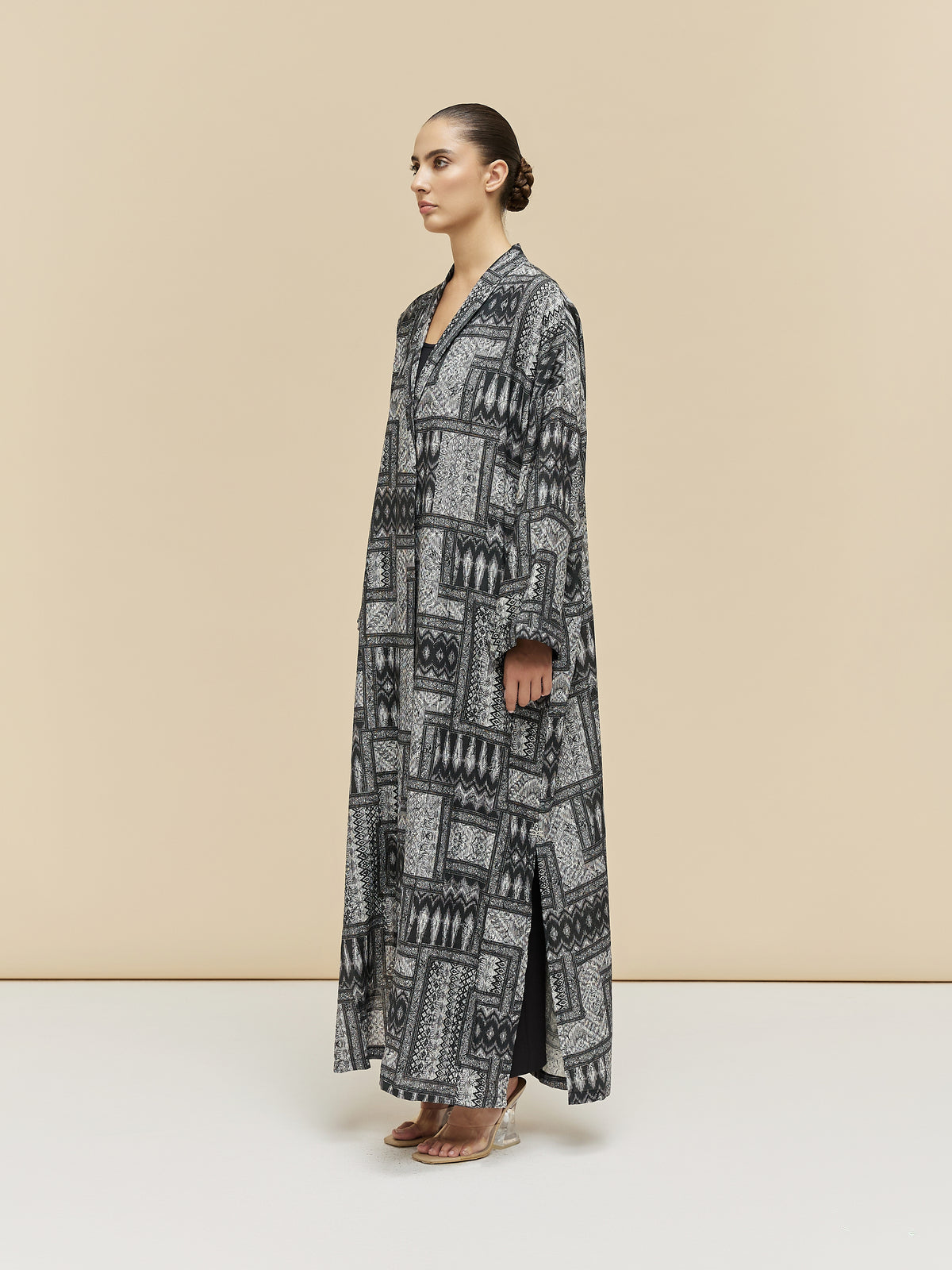 ELARIA - RAYON - BLACK