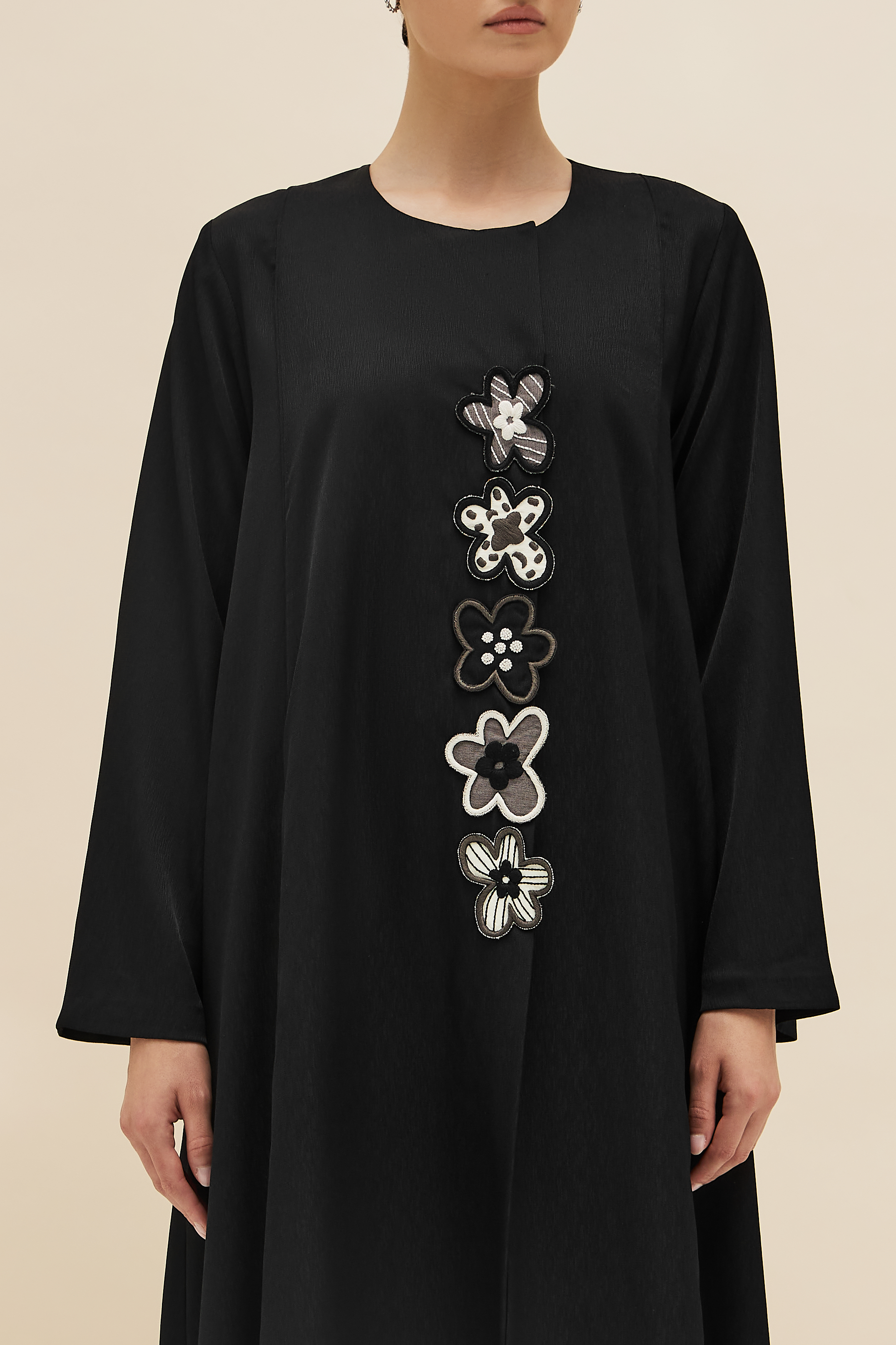 CALISSE - BLACK