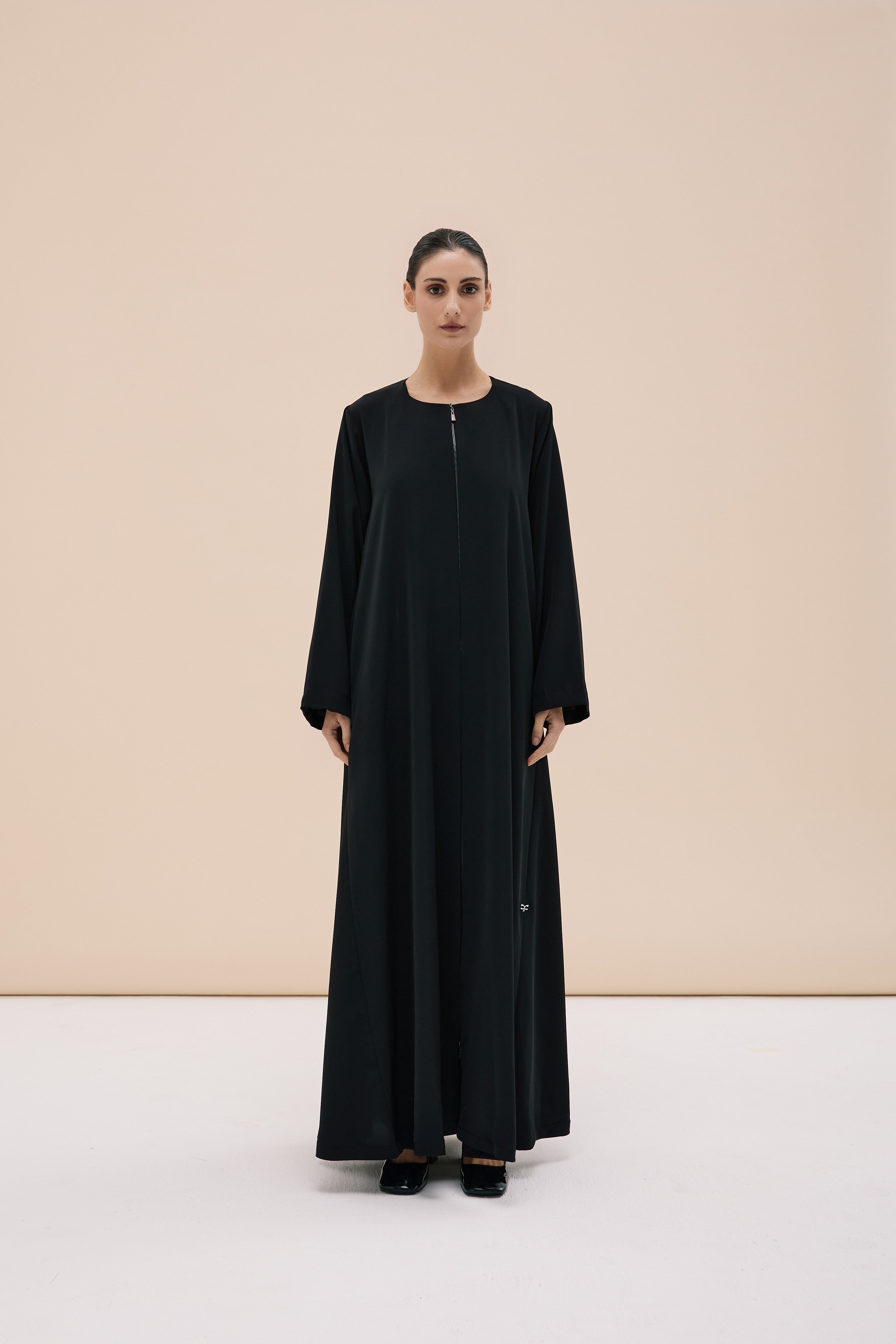 LOOK 1 - SOFT CREPE (MIDWEIGHT)- BLACK