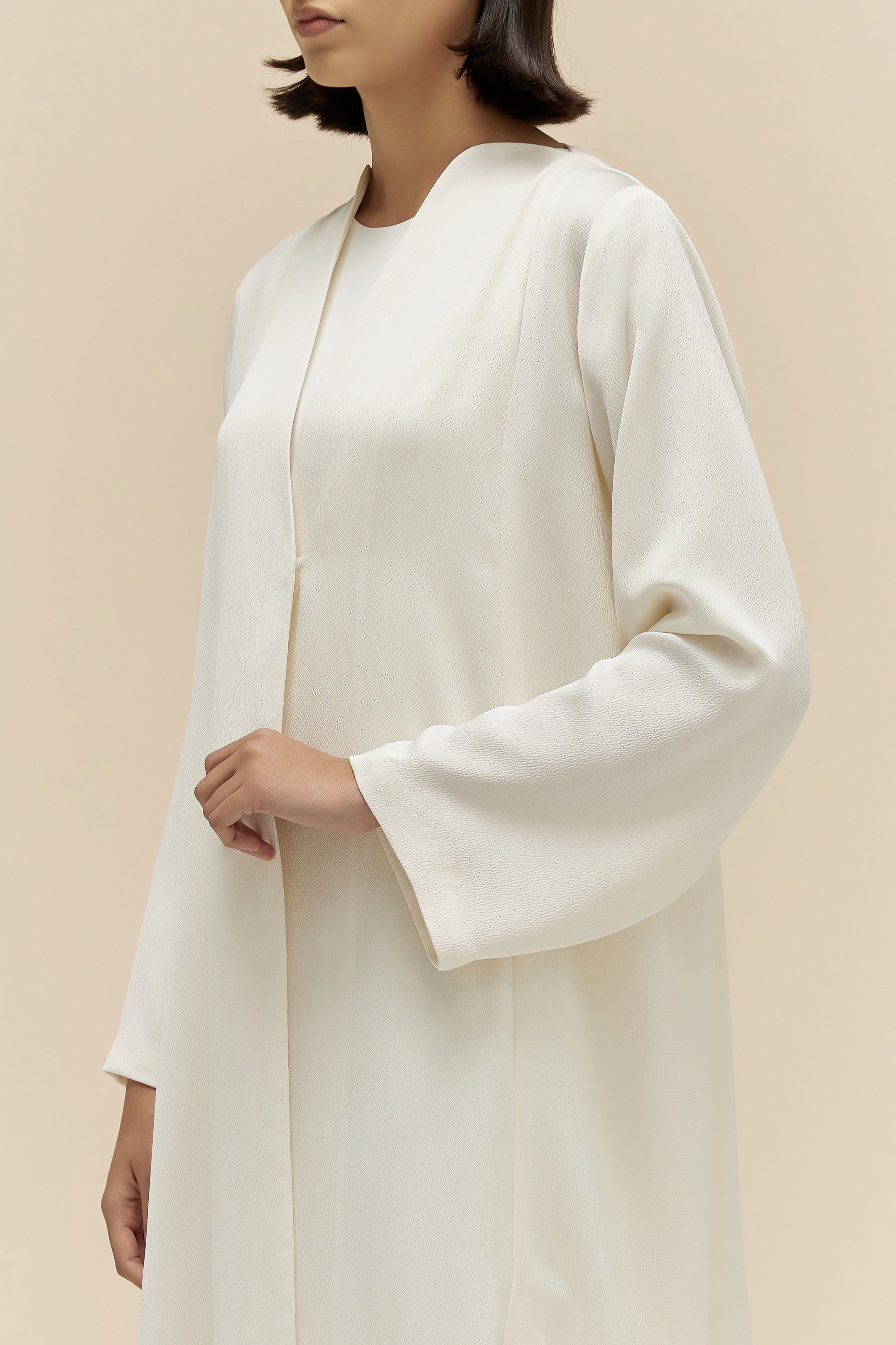 AVERY - AERO SATIN- OFFWHITE