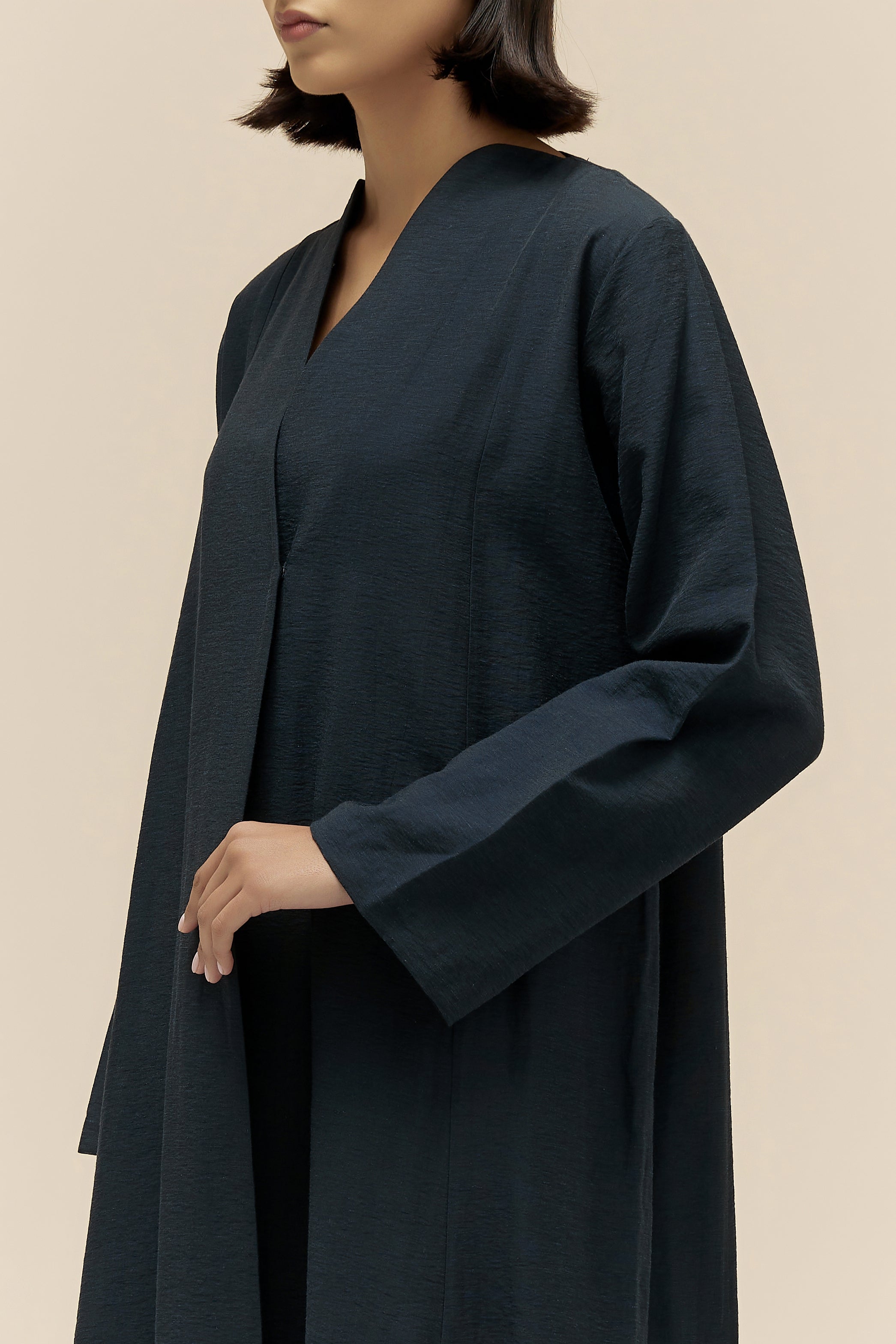 AVERY - RAYON LINEN-NAVY
