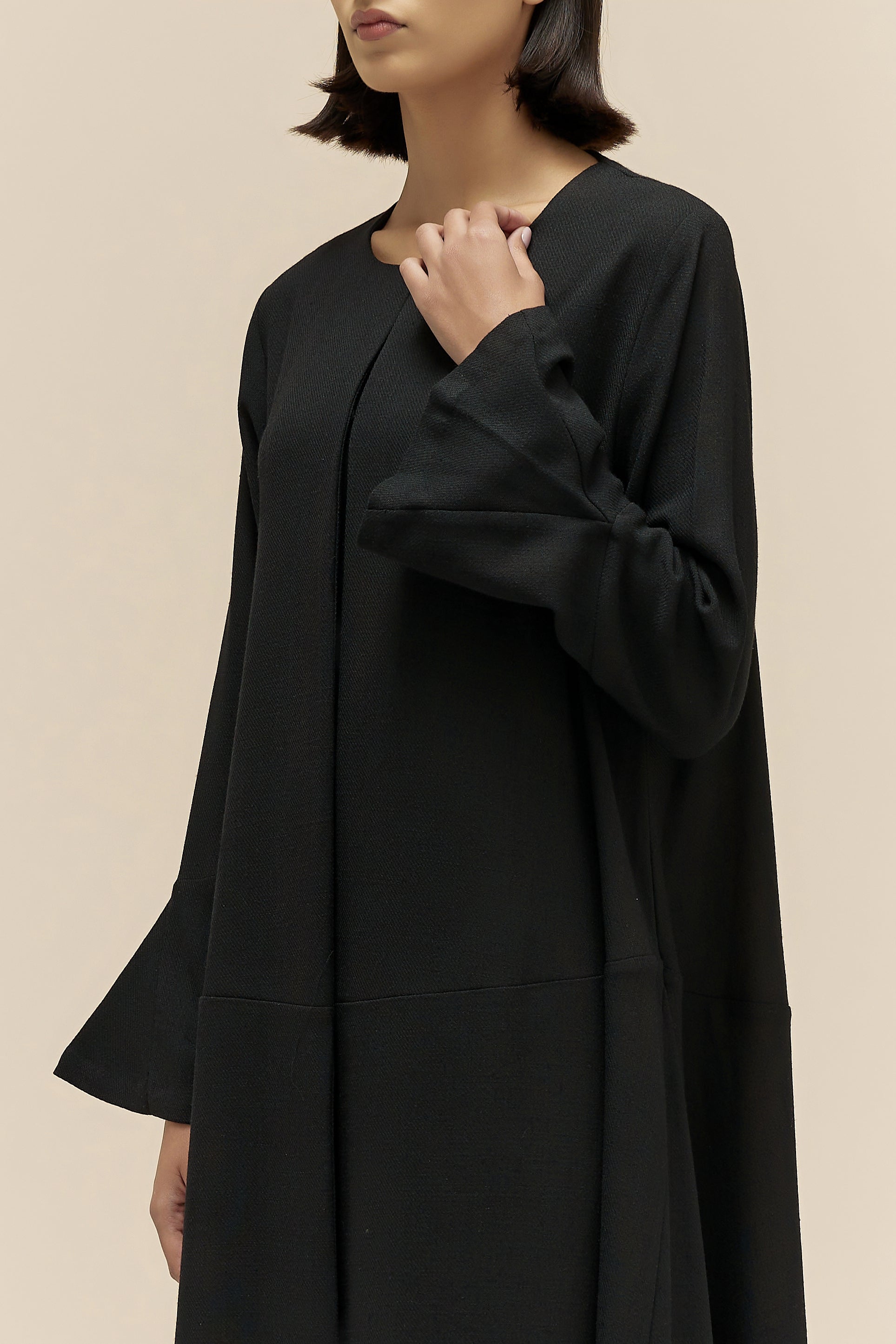 OLIVIA - SUITING JUTE - BLACK